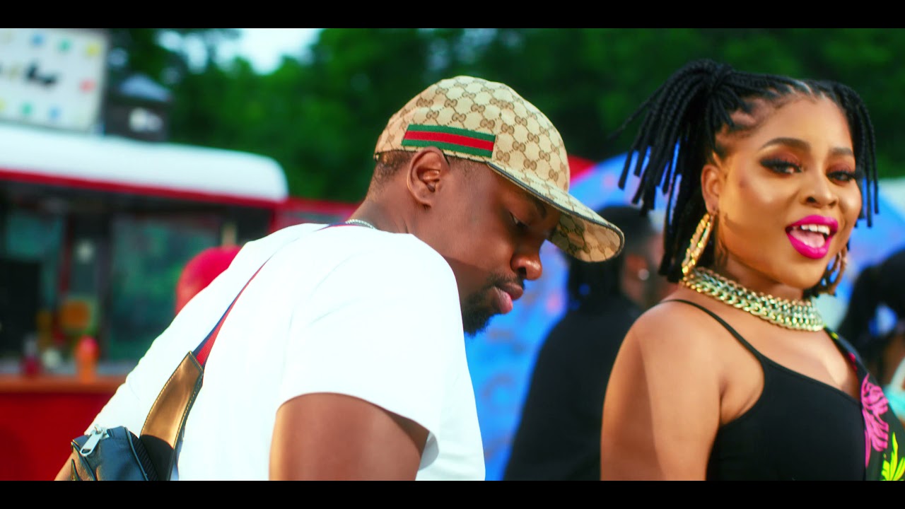 Adina Thembi – Shoulder ft. Mr JazziQ (Official Video)