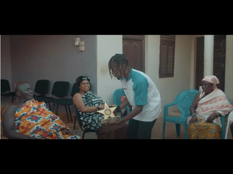 Kofi-Mole-Abuakwa-Official-Video