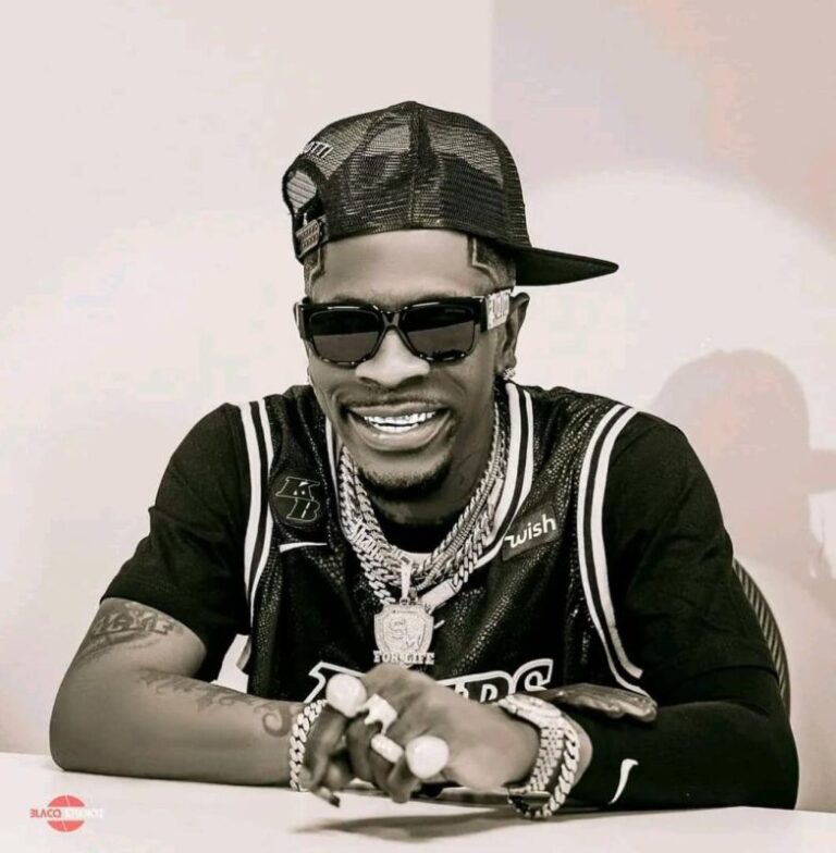 Shatta-Wale-Accra-ft.-Accra-All-Stars-Hitzmakers.com_